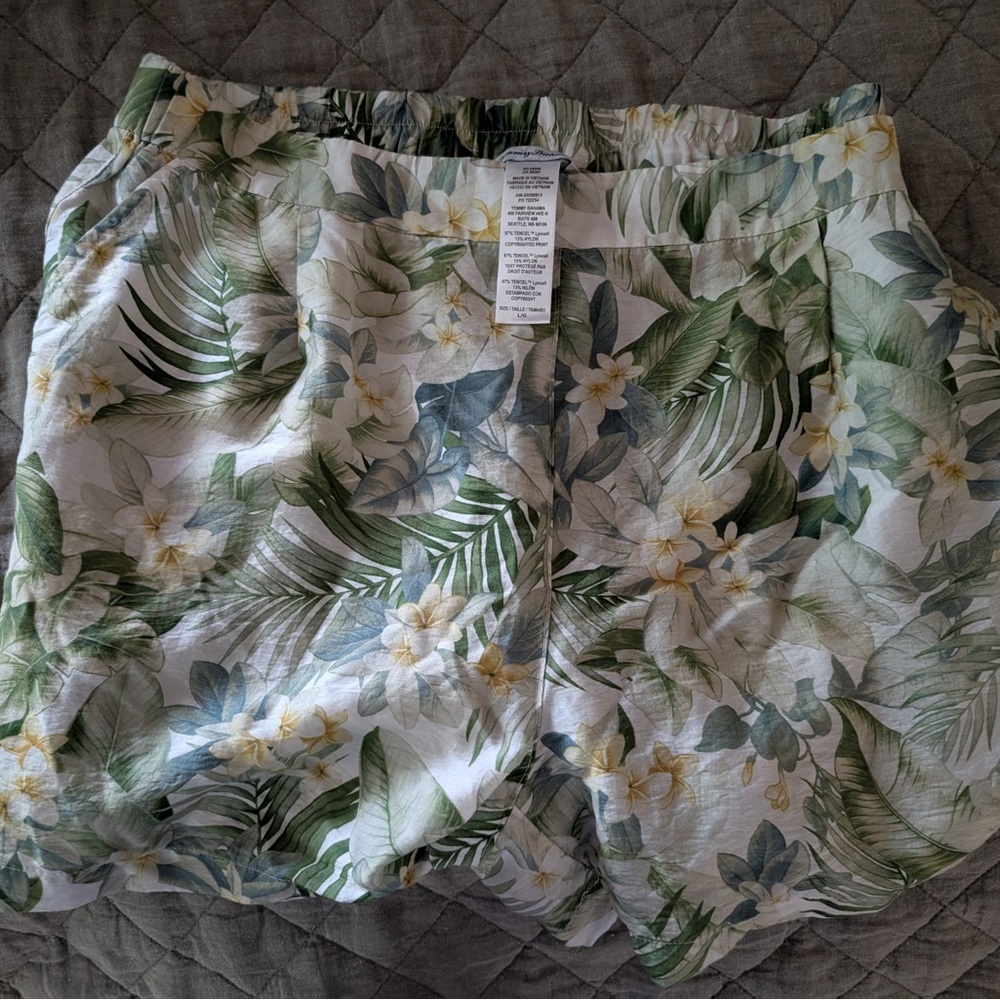 Tommy Bahama Tropical Floral Women's Shorts